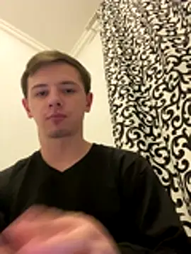 Snapshot of KirilStella chatting on October 2025 06:19:02 PM KirilStella online show from October 2025 06:19:02 PM