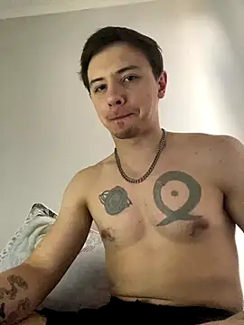 Snapshot of KirilStella chatting on October 2025 09:37:01 AM KirilStella online show from October 2025 09:37:01 AM