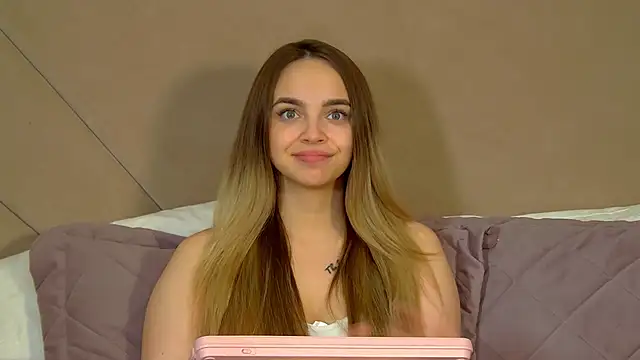 Snapshot of AnitaVenture chatting on June 2026 09:36:02 AM AnitaVenture online show from June 2026 09:36:02 AM