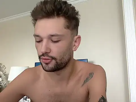 Snapshot of babykriss chatting on October 2025 08:31:02 AM babykriss online show from October 2025 08:31:02 AM