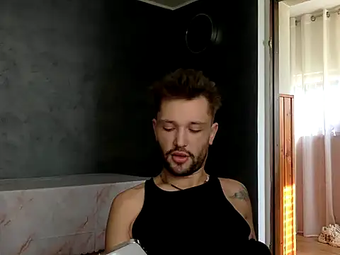 Snapshot of babykriss chatting on October 2025 08:56:02 AM babykriss online show from October 2025 08:56:02 AM