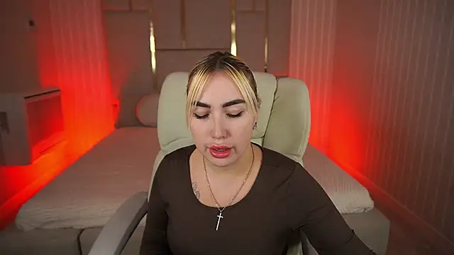 MariellaVi online show from October 2025 12:36:02 PM