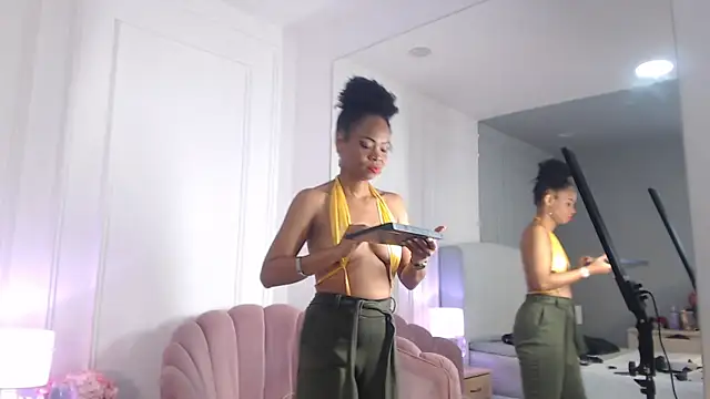 ChantalGarner online show from May 2026 01:49:01 PM