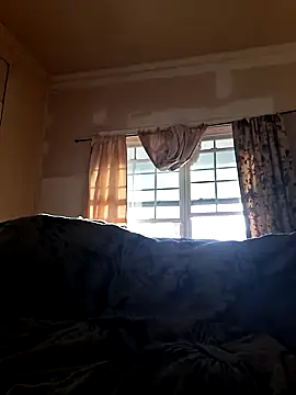 Snapshot of ThrowedWorldWide chatting on November 2025 09:48:01 PM ThrowedWorldWide online show from November 2025 09:48:01 PM