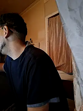 Snapshot of ThrowedWorldWide chatting on November 2025 10:07:01 AM ThrowedWorldWide online show from November 2025 10:07:01 AM