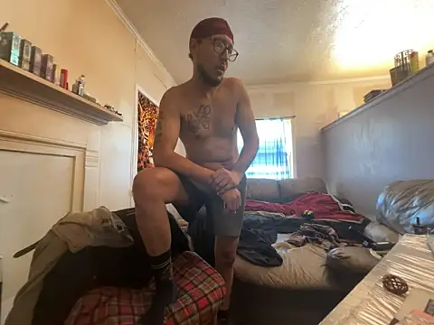 Snapshot of ThrowedWorldWide chatting on February 2026 08:45:02 PM ThrowedWorldWide online show from February 2026 08:45:02 PM