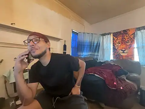 Snapshot of ThrowedWorldWide chatting on February 2026 03:16:02 PM ThrowedWorldWide online show from February 2026 03:16:02 PM