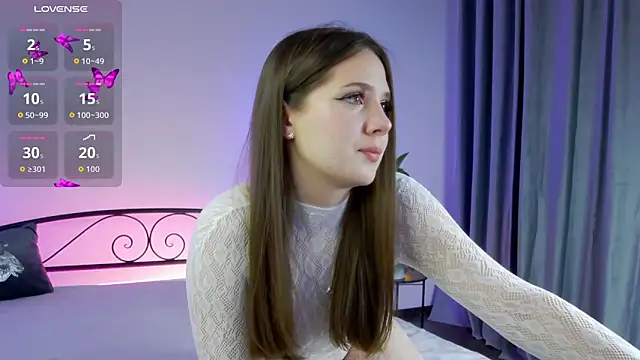 Snapshot of KariDollar chatting on November 2025 06:56:02 AM KariDollar online show from November 2025 06:56:02 AM