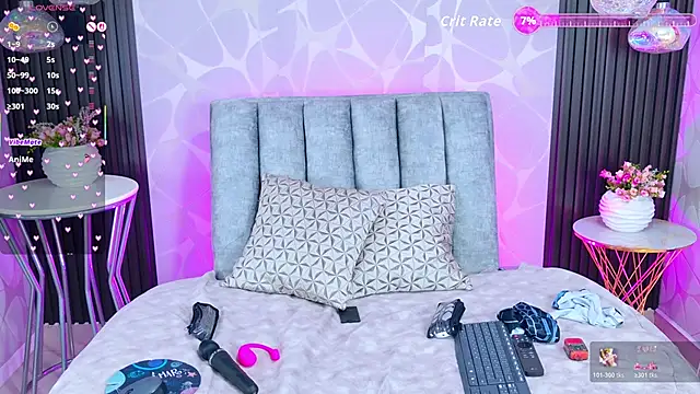 LiaTeylor online show from February 2026 07:10:02 PM