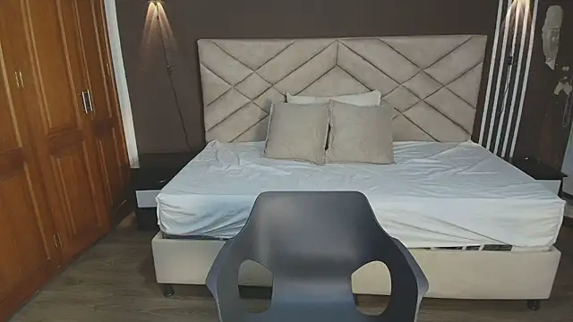 Snapshot of GabySweett_ chatting on October 2025 12:28:02 PM GabySweett online show from October 2025 12:28:02 PM