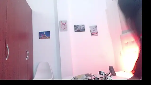 Snapshot of queen-dayanna chatting on October 2025 12:28:01 PM queen-dayanna online show from October 2025 12:28:01 PM