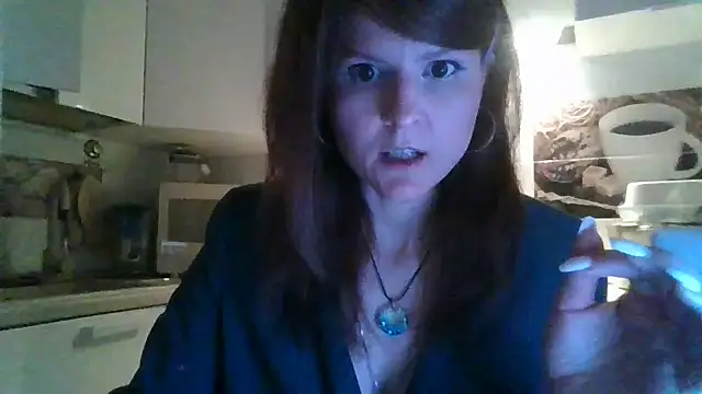 Snapshot of Arivonne chatting on February 2026 10:10:02 PM Arivonne online show from February 2026 10:10:02 PM