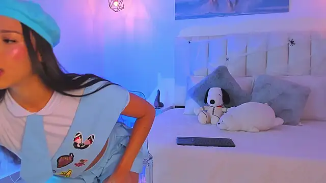 Snapshot of Hanna_ros33_ chatting on October 2025 12:34:01 AM Hanna ros33 online show from October 2025 12:34:01 AM