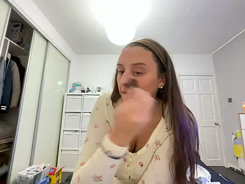 Snapshot of Playfulvixen25 chatting on March 2026 02:49:01 AM Playfulvixen25 online show from March 2026 02:49:01 AM