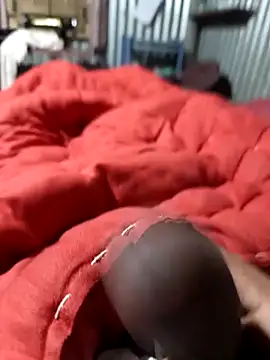 Snapshot of WrongAngle30 chatting on November 2025 08:11:02 AM WrongAngle30 online show from November 2025 08:11:02 AM