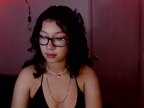 Ivonnybonn online show from February 2026 09:43:01 PM