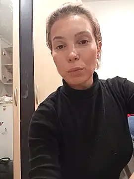 Conny Shellie online show from December 2025 05:50:01 PM