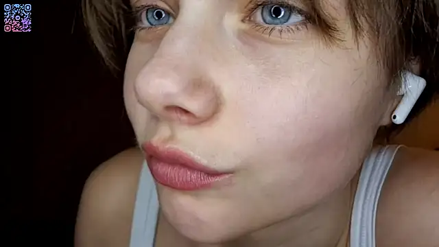 Snapshot of ExitedTroth chatting on February 2026 05:43:02 PM ExitedTroth online show from February 2026 05:43:02 PM