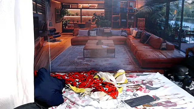 RomeoMillerr online show from July 2026 08:55:01 PM