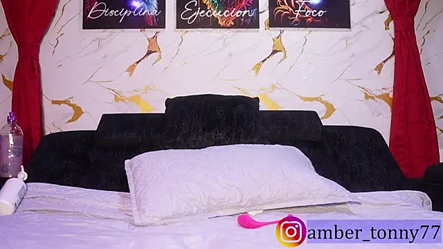 Snapshot of amber_tonny77 chatting on December 2025 09:37:02 AM amber tonny77 online show from December 2025 09:37:02 AM