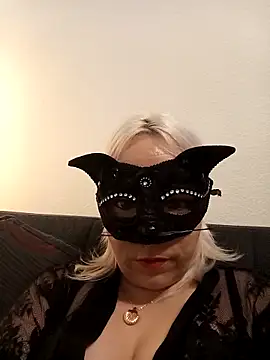 Lillike30 online show from February 2026 01:26:02 AM