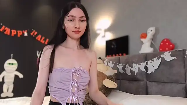 AnaMoonlight online show from October 2025 04:41:02 PM