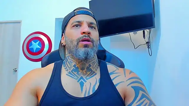 JoshRigby online show from December 2025 08:24:02 PM