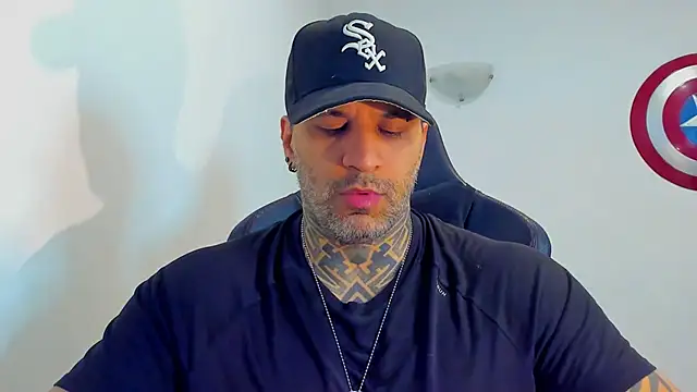 JoshRigby online show from May 2026 07:44:02 PM
