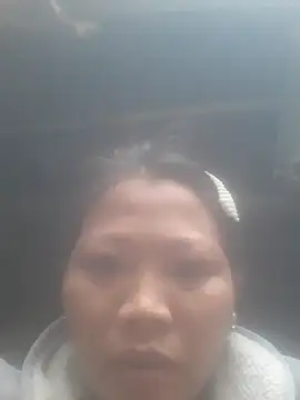 bree-zz online show from November 2025 02:06:01 AM