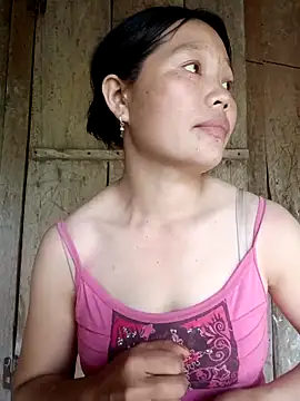 bree-zz online show from March 2026 05:01:02 AM