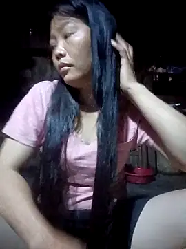 bree-zz online show from May 2026 10:26:01 PM