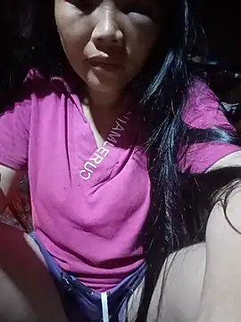 bree-zz online show from May 2026 09:55:01 PM