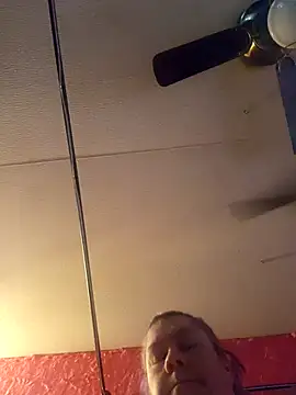 Snapshot of violentviolet68 chatting on February 2026 04:35:01 PM violentviolet68 online show from February 2026 04:35:01 PM