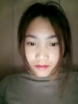 Snapshot of min-xinh chatting on December 2025 09:30:01 PM min-xinh online show from December 2025 09:30:01 PM