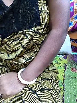 Desi Lilly01 online show from December 2025 05:49:01 AM