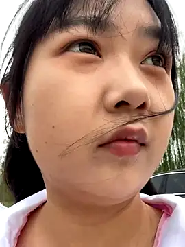 Snapshot of tiantian-26 chatting on October 2025 02:41:02 AM tiantian-26 online show from October 2025 02:41:02 AM