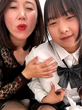 Snapshot of tiantian-26 chatting on October 2025 04:24:01 AM tiantian-26 online show from October 2025 04:24:01 AM