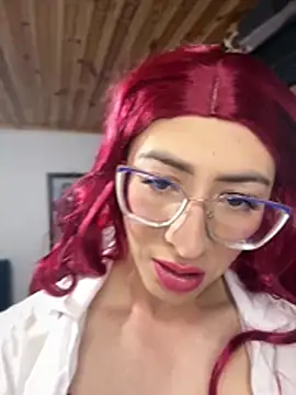 Snapshot of NICOLLE__12 chatting on July 2026 04:04:02 AM NICOLLE 12 online show from July 2026 04:04:02 AM