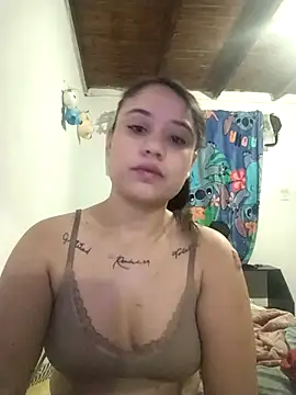 Snapshot of aurofox21 chatting on October 2025 12:49:02 AM aurofox21 online show from October 2025 12:49:02 AM