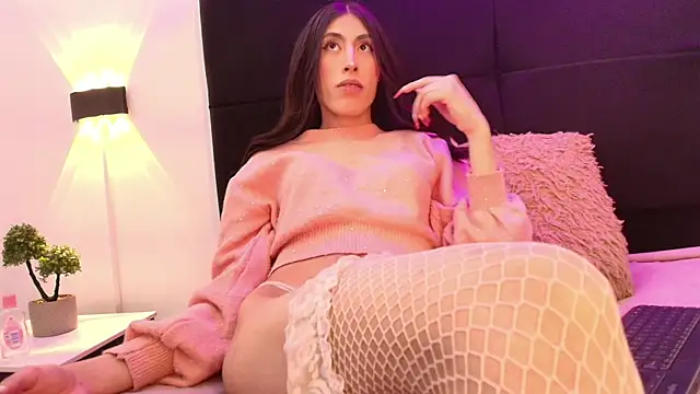 Allison Evans  online show from October 2025 12:48:02 PM