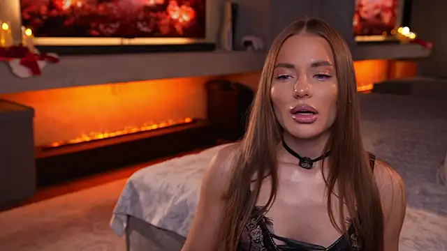 Snapshot of AlexisGraysX chatting on November 2025 10:09:01 PM AlexisGraysX online show from November 2025 10:09:01 PM