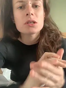 Snapshot of GoldenPussy1329 chatting on March 2026 04:57:01 PM GoldenPussy1329 online show from March 2026 04:57:01 PM