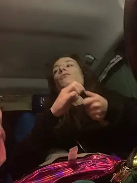 Snapshot of GoldenPussy1329 chatting on April 2026 11:03:01 PM GoldenPussy1329 online show from April 2026 11:03:01 PM