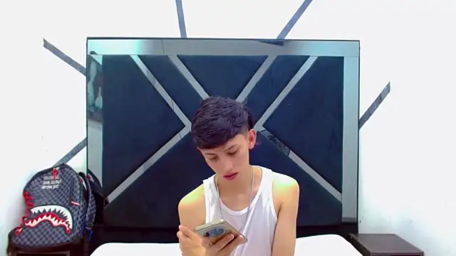 thaigo twink38 online show from November 2025 05:45:02 PM