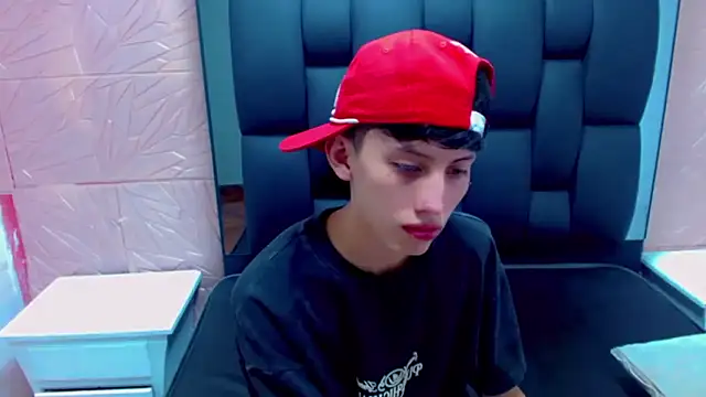 thaigo twink38 online show from January 2026 05:13:02 AM