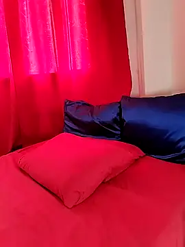 Snapshot of MissAsly chatting on December 2025 06:56:02 PM MissAsly online show from December 2025 06:56:02 PM