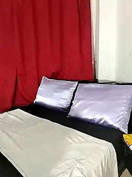 Snapshot of MissAsly chatting on February 2026 10:40:02 AM MissAsly online show from February 2026 10:40:02 AM