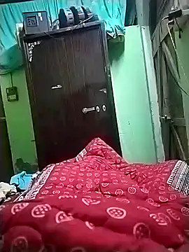 RED Queen 6 online show from October 2025 06:07:02 PM