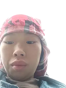 Snapshot of Khanhu_xx chatting on February 2026 07:51:01 AM Khanhu xx online show from February 2026 07:51:01 AM