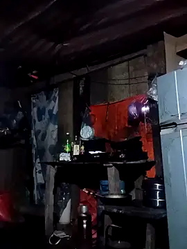 Snapshot of Khanhu_xx chatting on February 2026 07:37:01 AM Khanhu xx online show from February 2026 07:37:01 AM